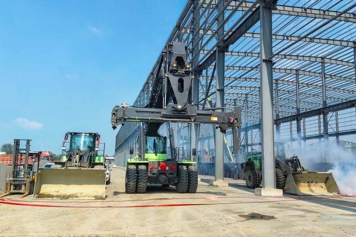 协同致胜，徐工“绿色舰队”开启多元物流新篇章